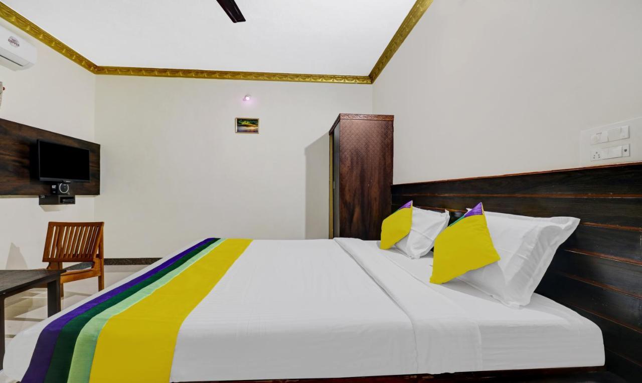 Lee Comfort Kushalanagar Bagian luar foto