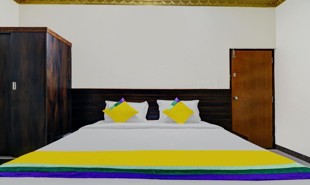 Lee Comfort Kushalanagar Bagian luar foto