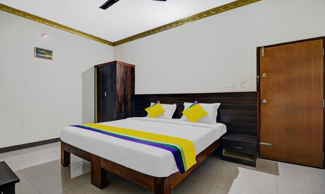 Lee Comfort Kushalanagar Bagian luar foto