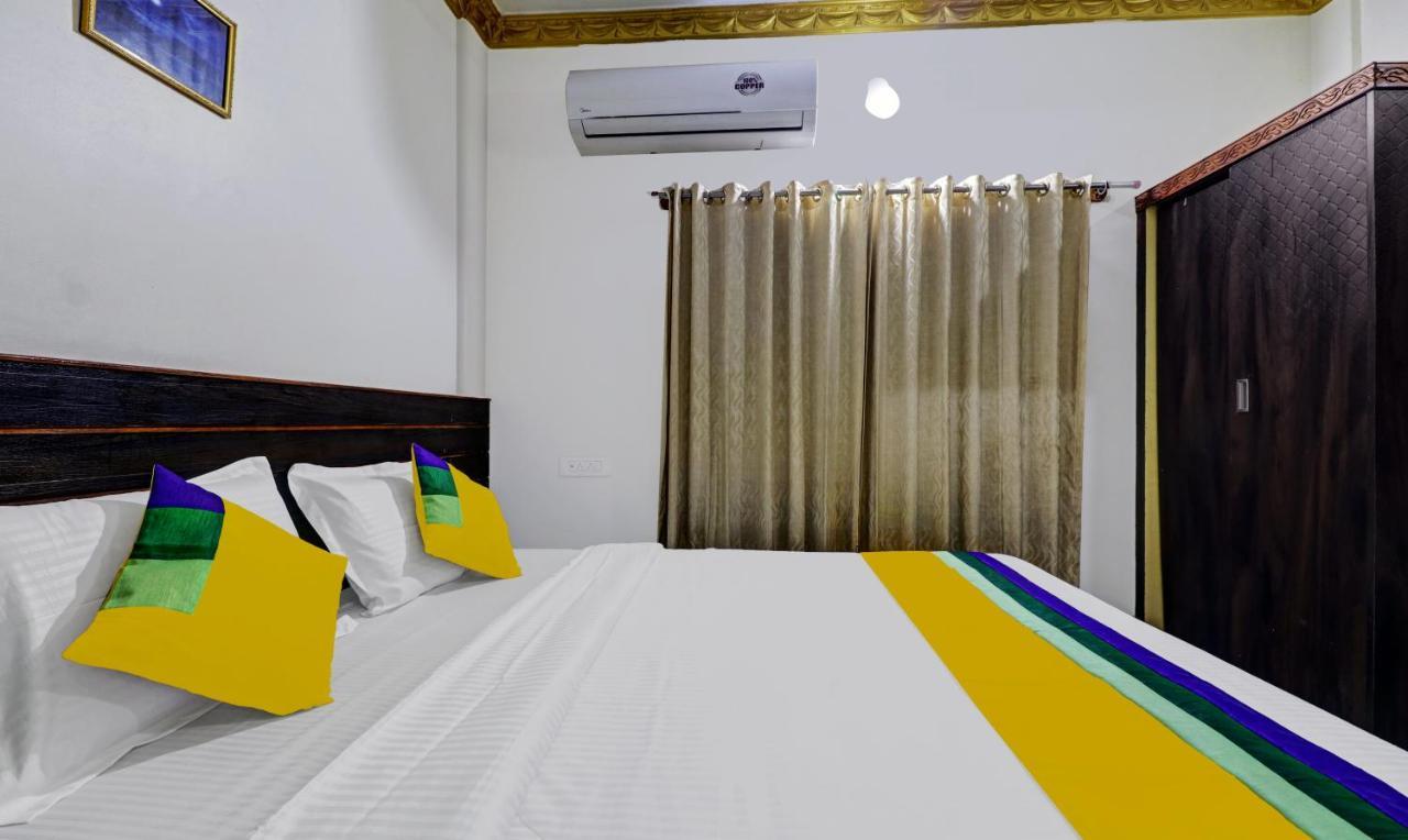 Lee Comfort Kushalanagar Bagian luar foto
