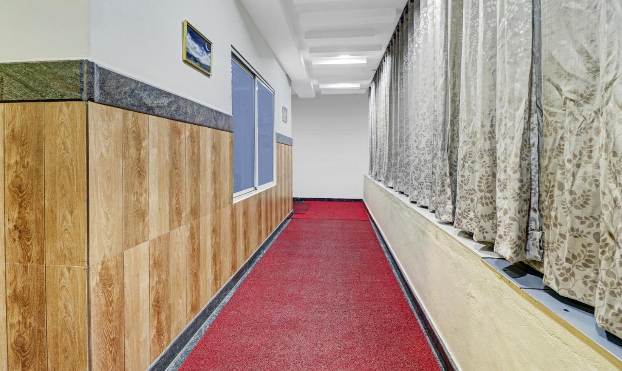 Lee Comfort Kushalanagar Bagian luar foto