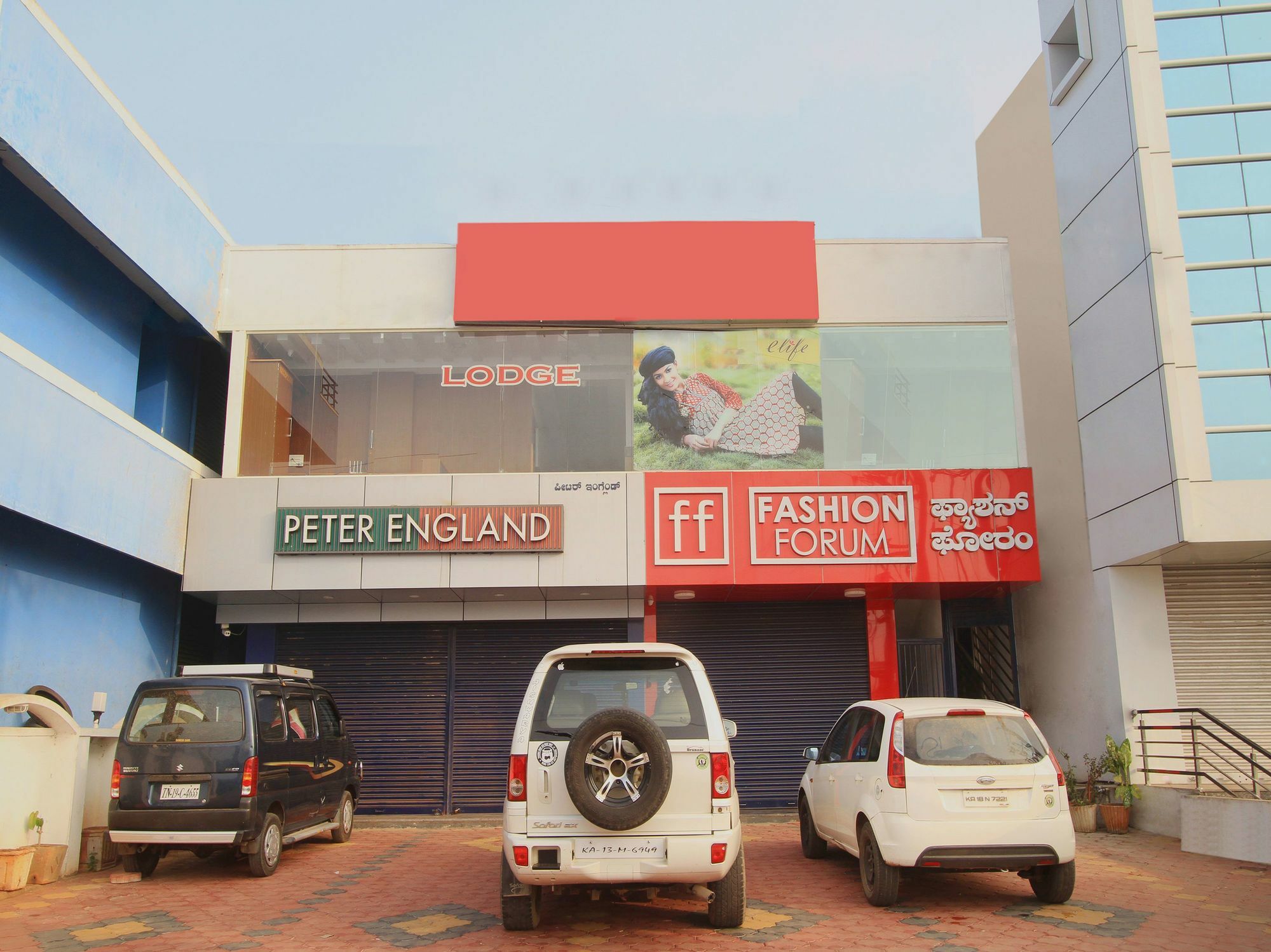 Lee Comfort Kushalanagar Bagian luar foto